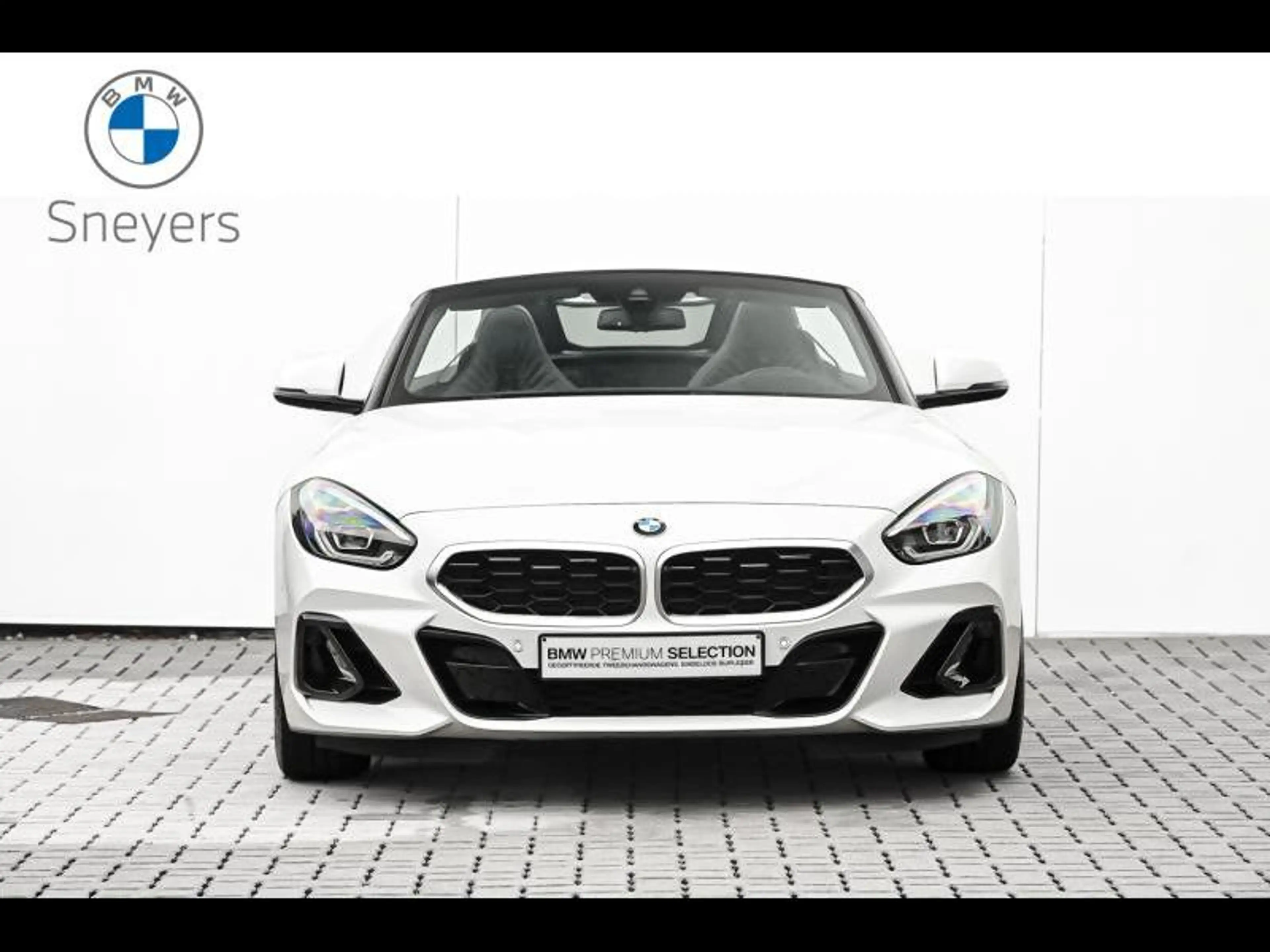 BMW Z4 sDrive30i — photo 3