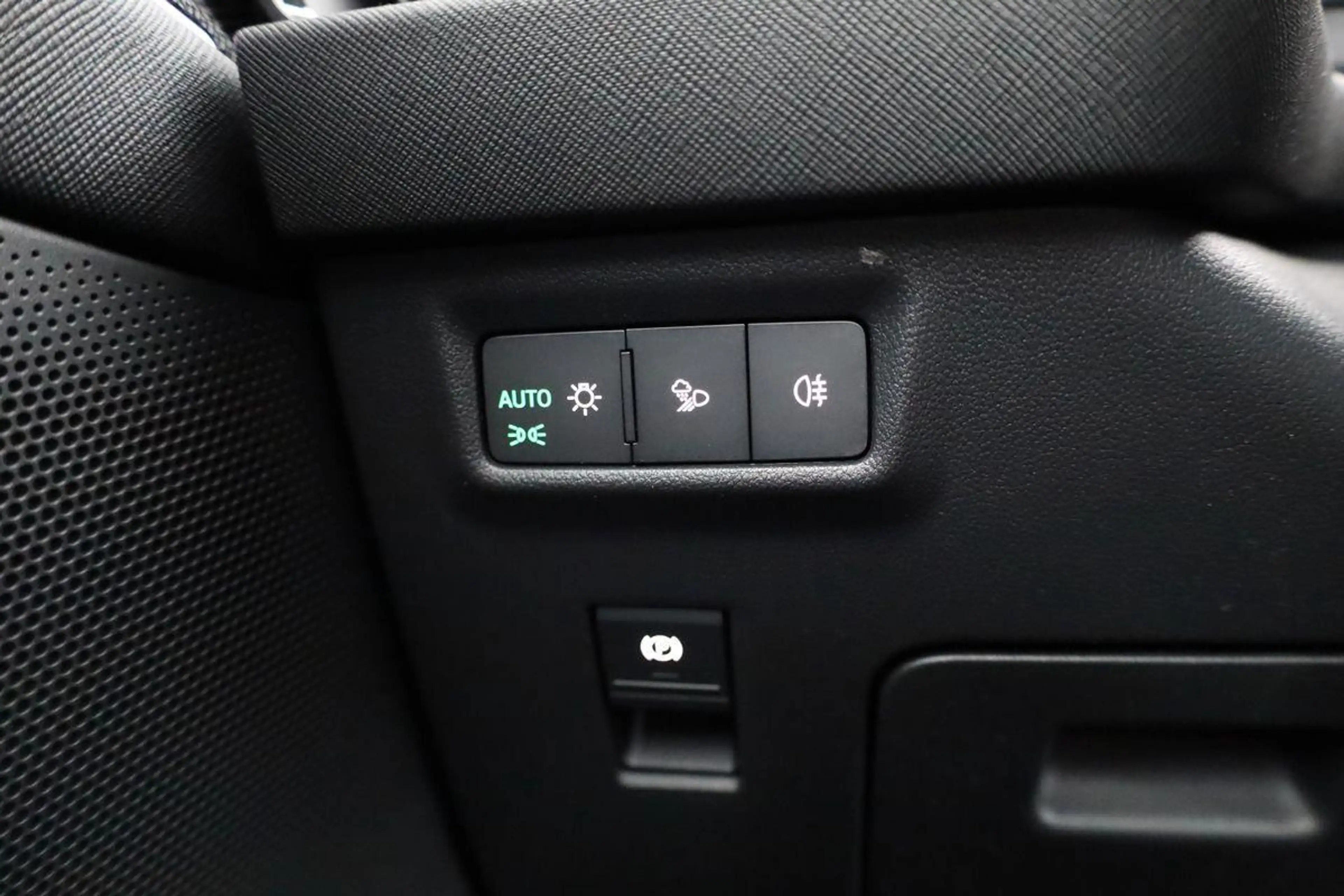 Skoda Kodiaq 1.5 TSI iV 150 kW Selection Selection, AHK, Nav... — photo 8