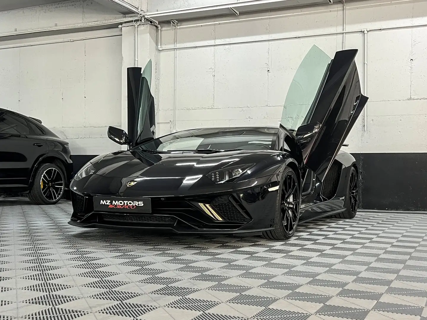 Lamborghini Aventador Aventador S 6.5 V12 740 Schwarz - 1