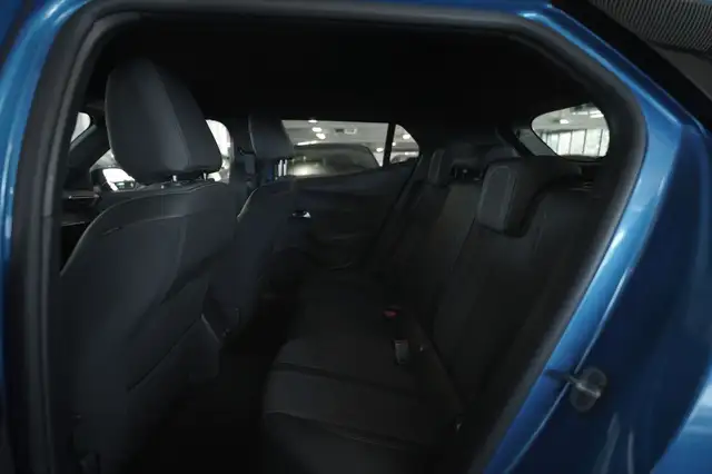 Peugeot 2008 view 15