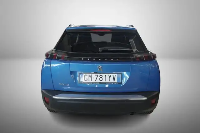 Peugeot 2008 view 6