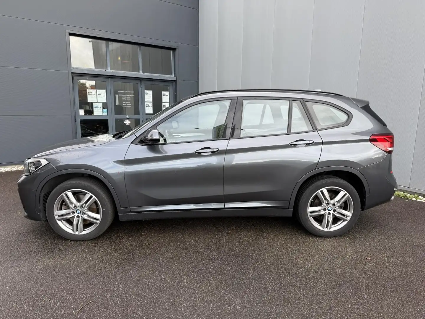 BMW X1 sDrive 20i 192 DKG7 M SPORT - FRANCAISE Grau - 2