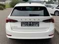 Skoda Octavia Combi 2.0 TDI DSG Clever AHK+17"+NAVI-CO Weiß - thumbnail 4