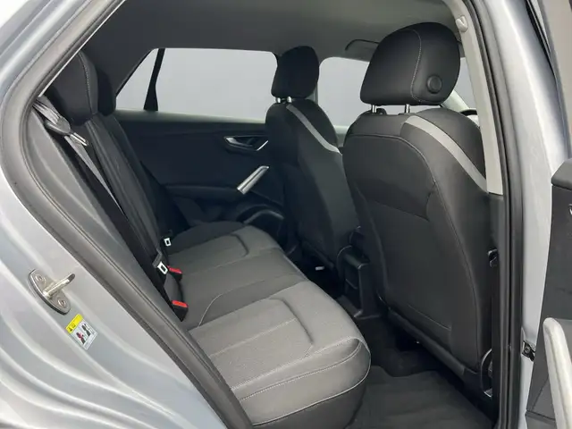 Audi Q2 view 12
