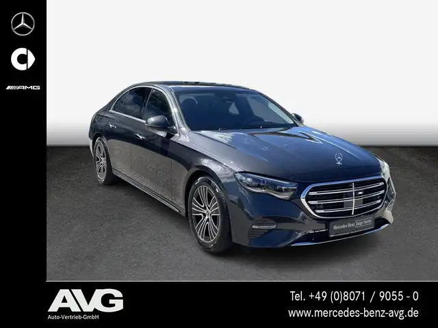 Mercedes-Benz E-Class view 2