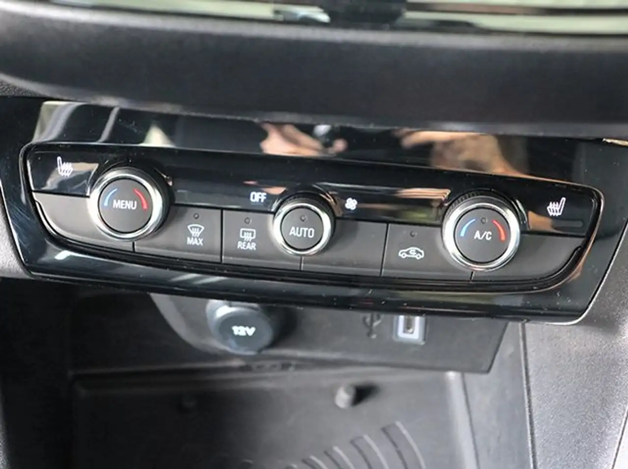 Opel Corsa F GS | Navi | Kamera | PDC | Winterp 10