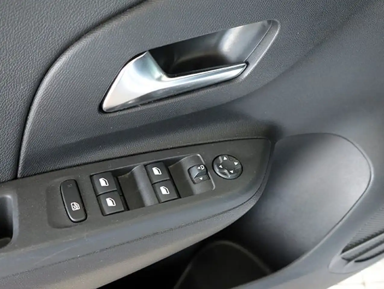 Opel Corsa F GS | Navi | Kamera | PDC | Winterp 6