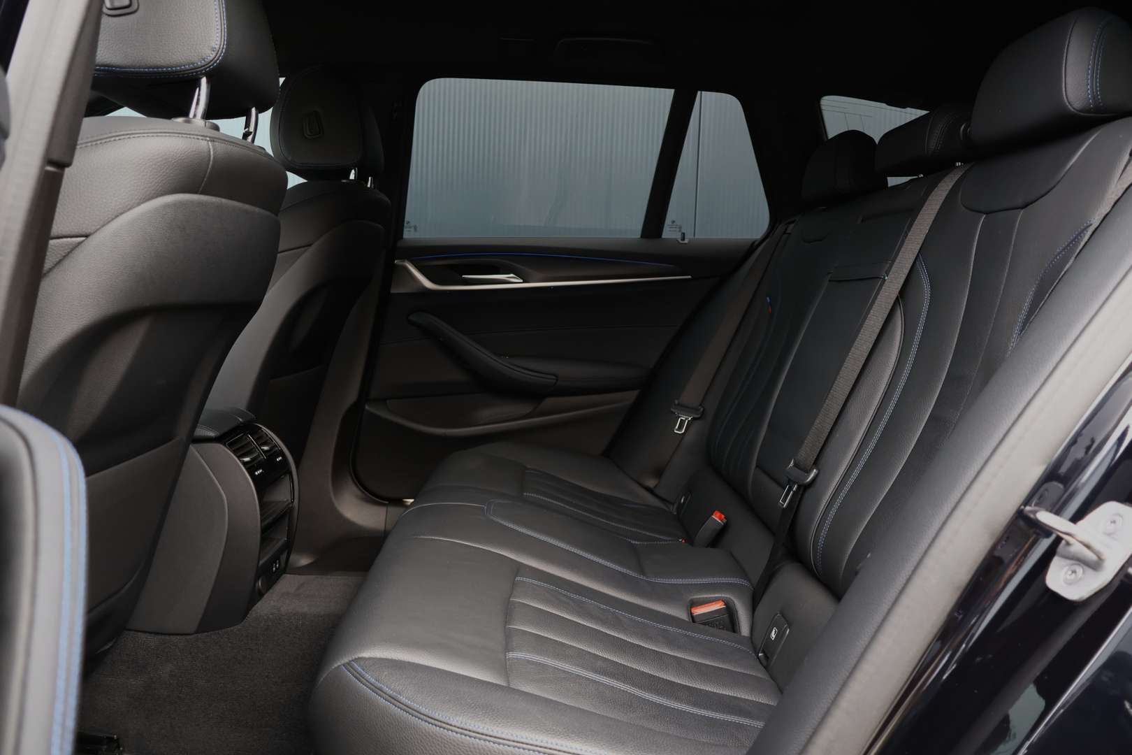 BMW Série 5 Touring M Sport 530e -  - Joinsteer - #4