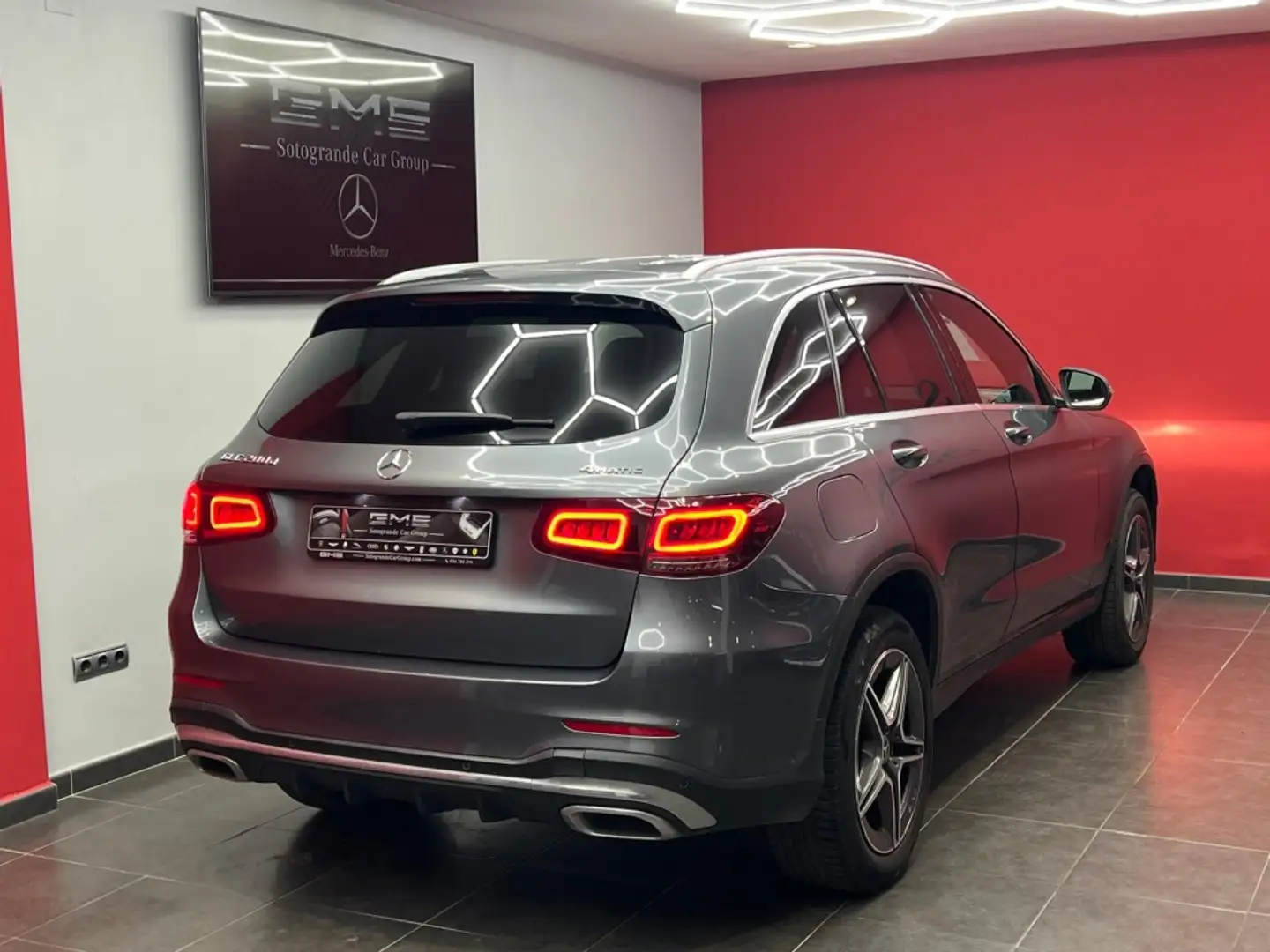 Mercedes-Benz GLC 200 200d 4Matic 9G-Tronic Gris - 2