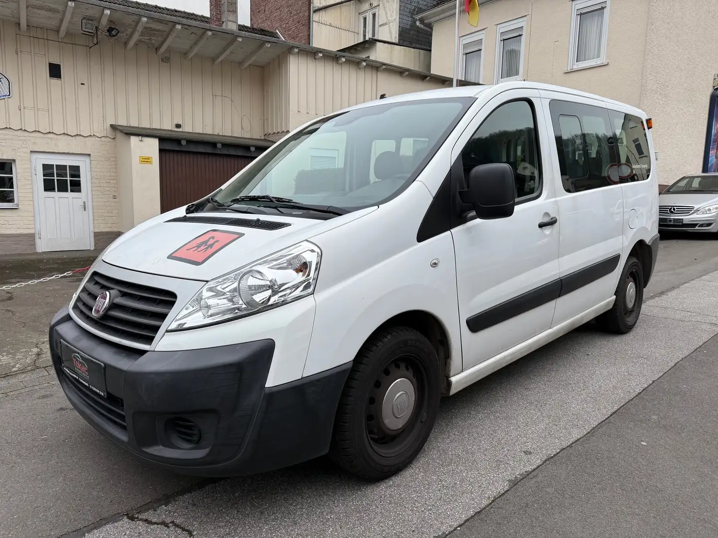 Fiat Scudo L1H1 130 Multijet*9 Sitzer*MOTORSCHADEN* Weiß - 1
