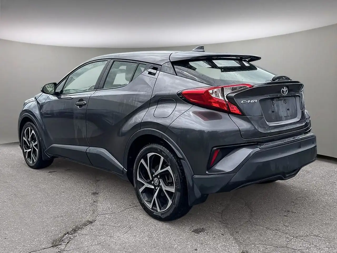 Toyota C-HR снимка Toyota C-HR