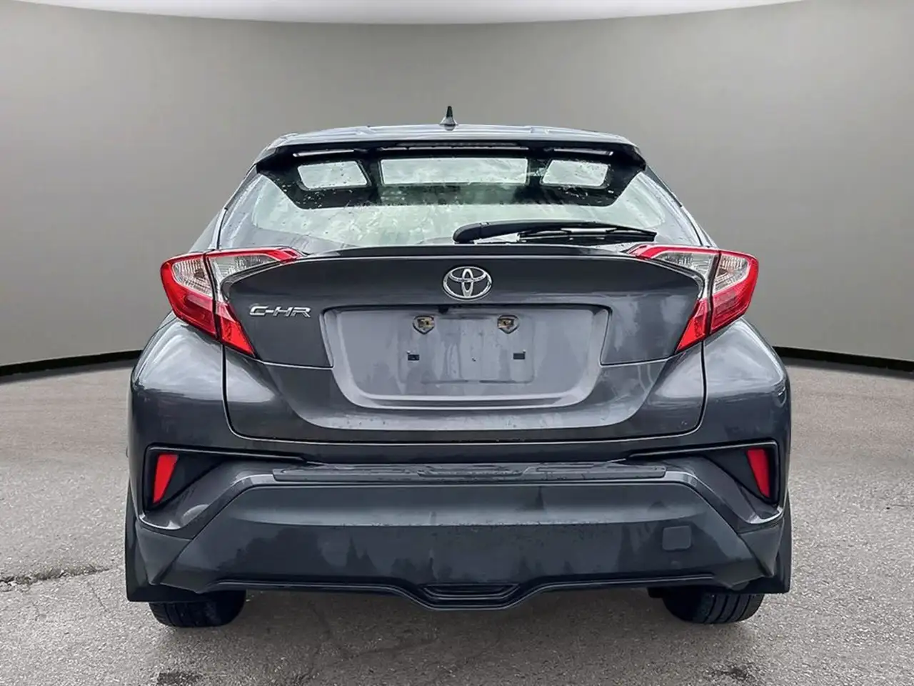 Toyota C-HR снимка Toyota C-HR