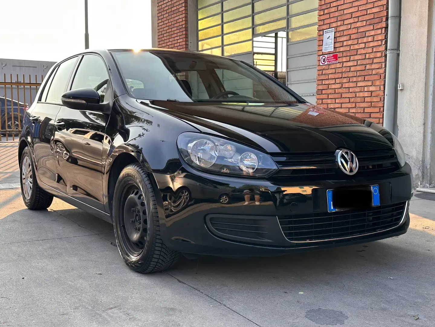 Volkswagen Golf 1.6 TDI HIGHLINE - 2