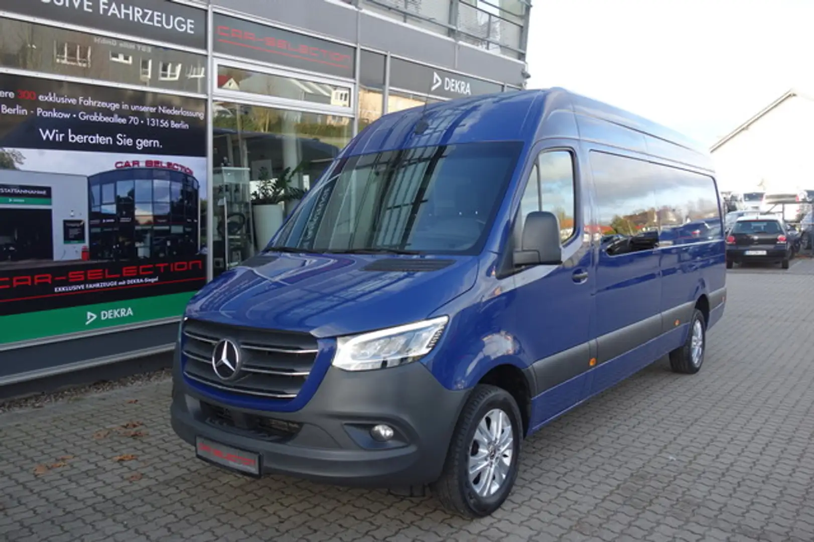 Mercedes-Benz Sprinter 319 CDI V6 Mixto MAXI LED/STDHZ/KAM/AHK Blau - 1