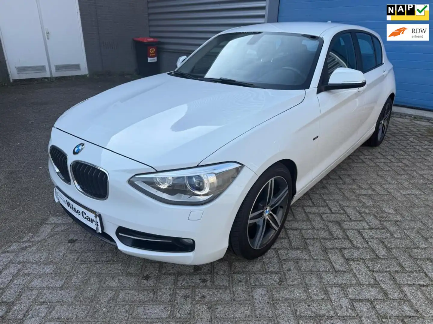 BMW 116 1-serie 116i Business+ Wit - 1