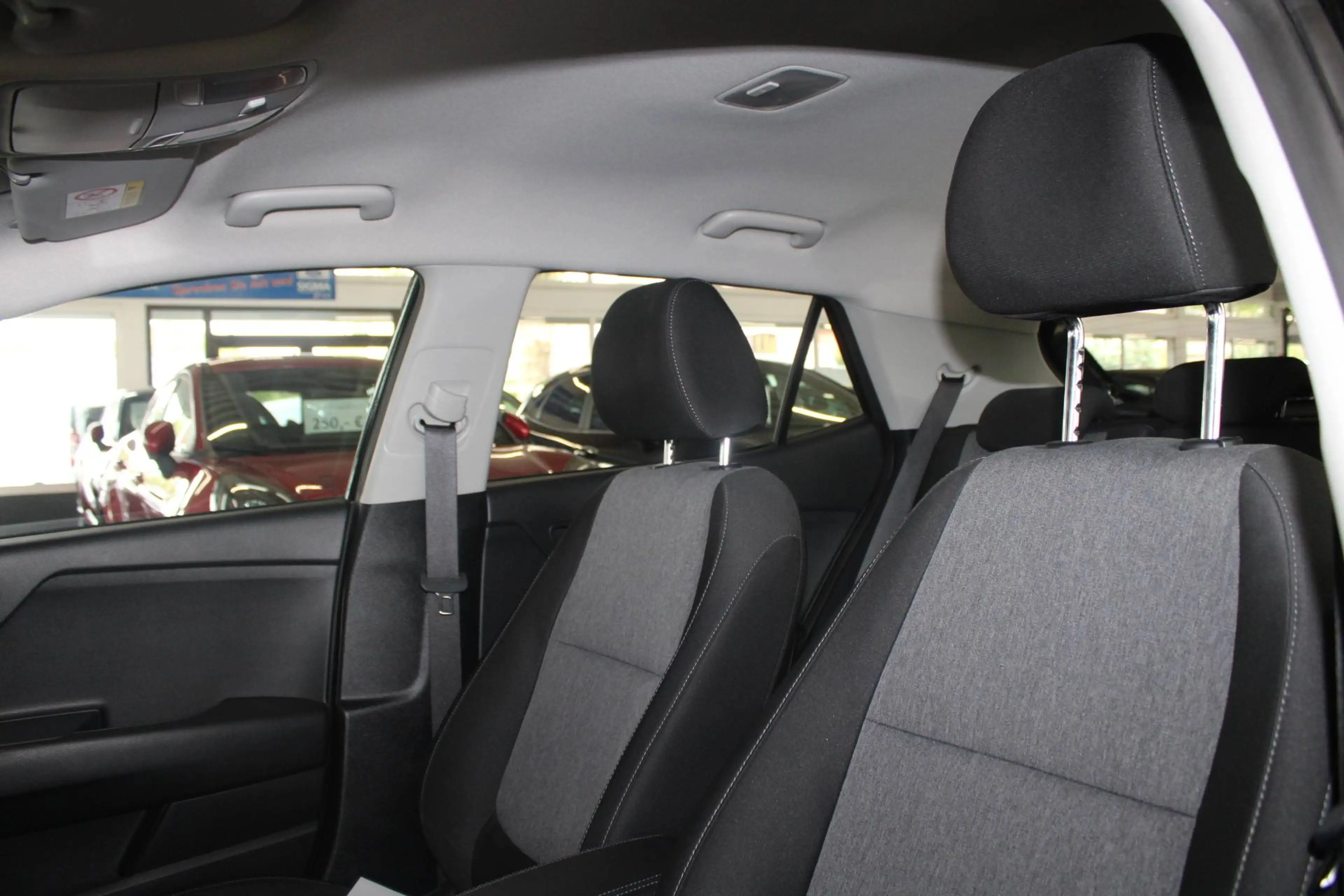 Kia Stonic Stonic KLIMA NAVI Kamera PDC DAB usw. 1.Hand — photo 13