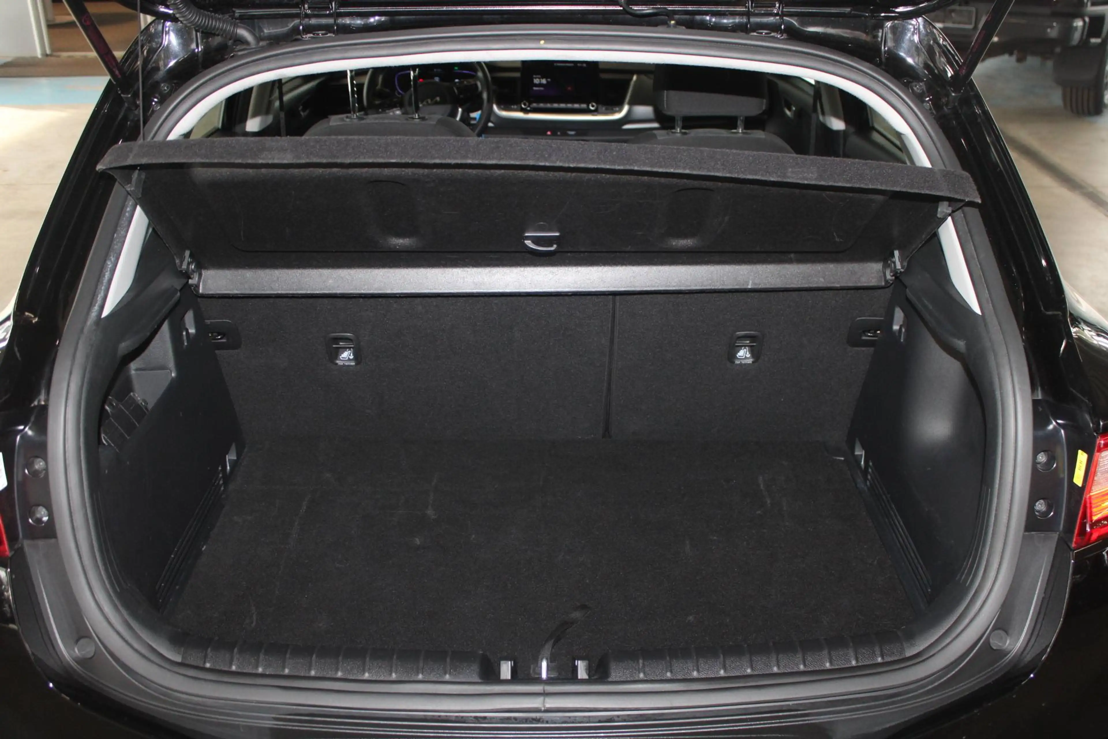 Kia Stonic Stonic KLIMA NAVI Kamera PDC DAB usw. 1.Hand — photo 9