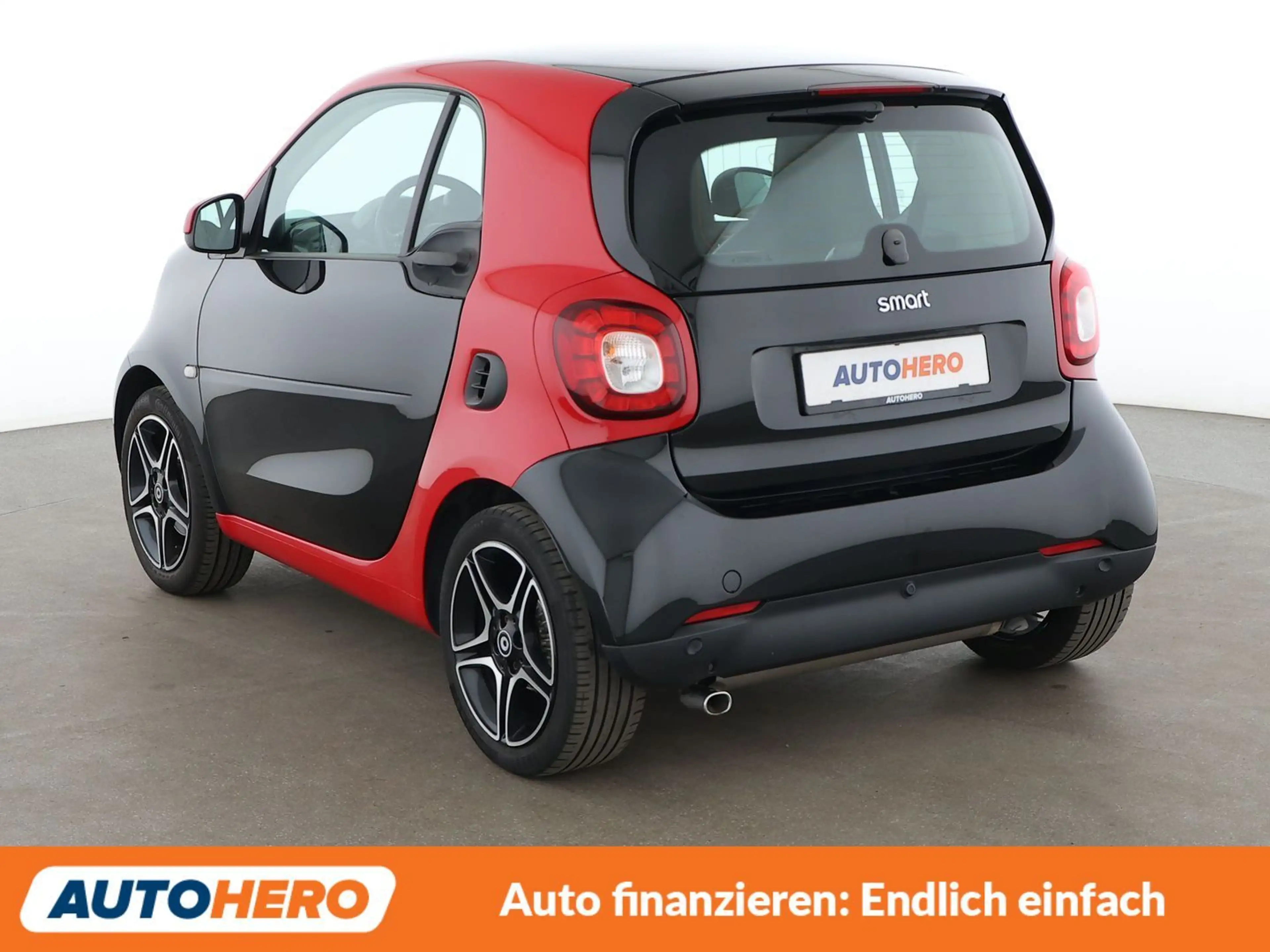 smart forTwo 0.9 Turbo Prime Aut.*NAVI*PDC*SHZ*TEMPO*ALU*KLIMA* — photo 4
