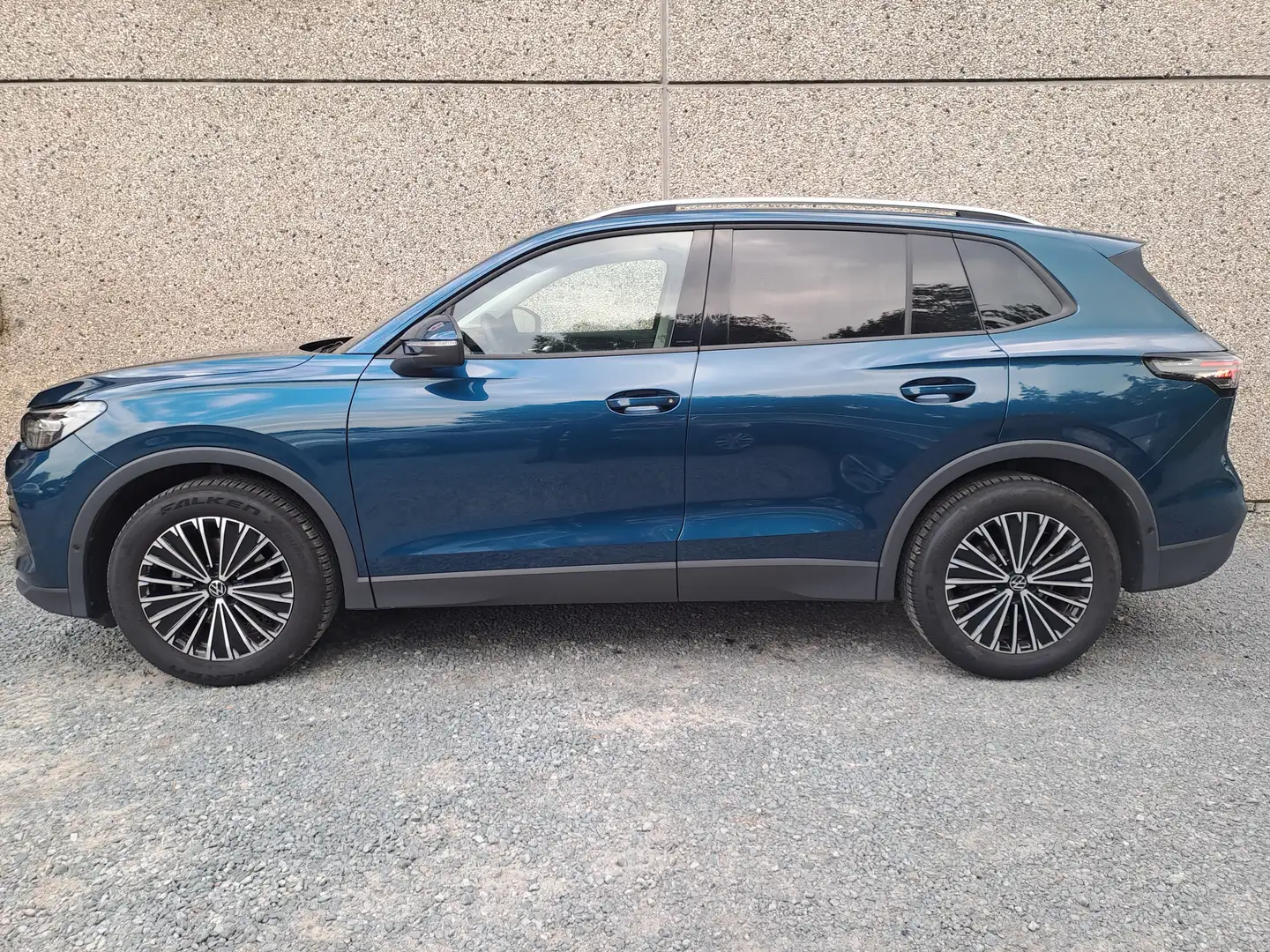 Volkswagen Tiguan Tiguan 1.5 eTSI OPF DSG Life Bleu - 2