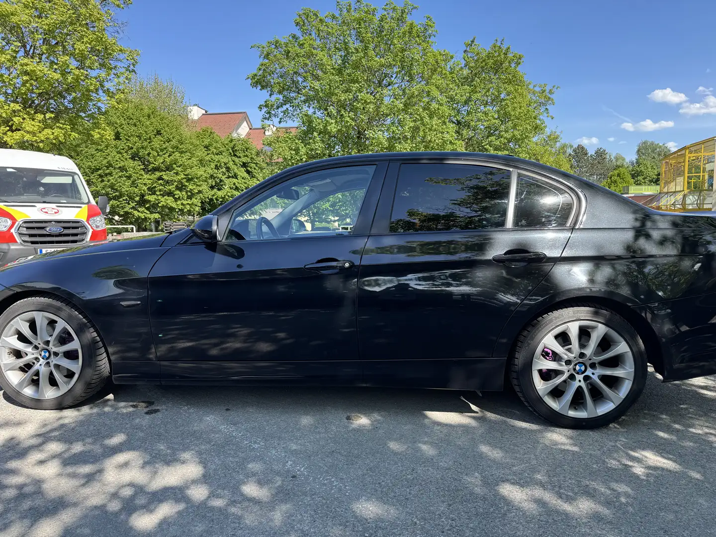 BMW 325 325xi Österreich-Paket Aut. - 2