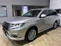 Mitsubishi Outlander PHEV Plus Spirit 4WD/Navi/360°Kamera/L Silber - thumbnail 3