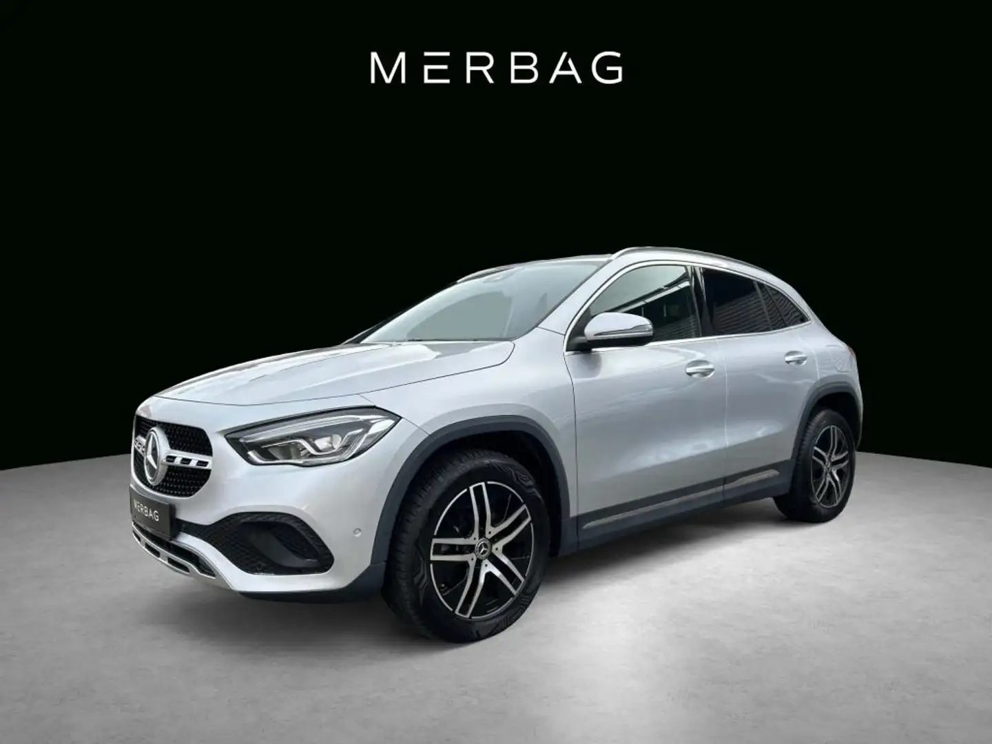 Mercedes-Benz GLA 180 d SpurW ParkAss. LED SpurH el.Heck PDC Argent - 1