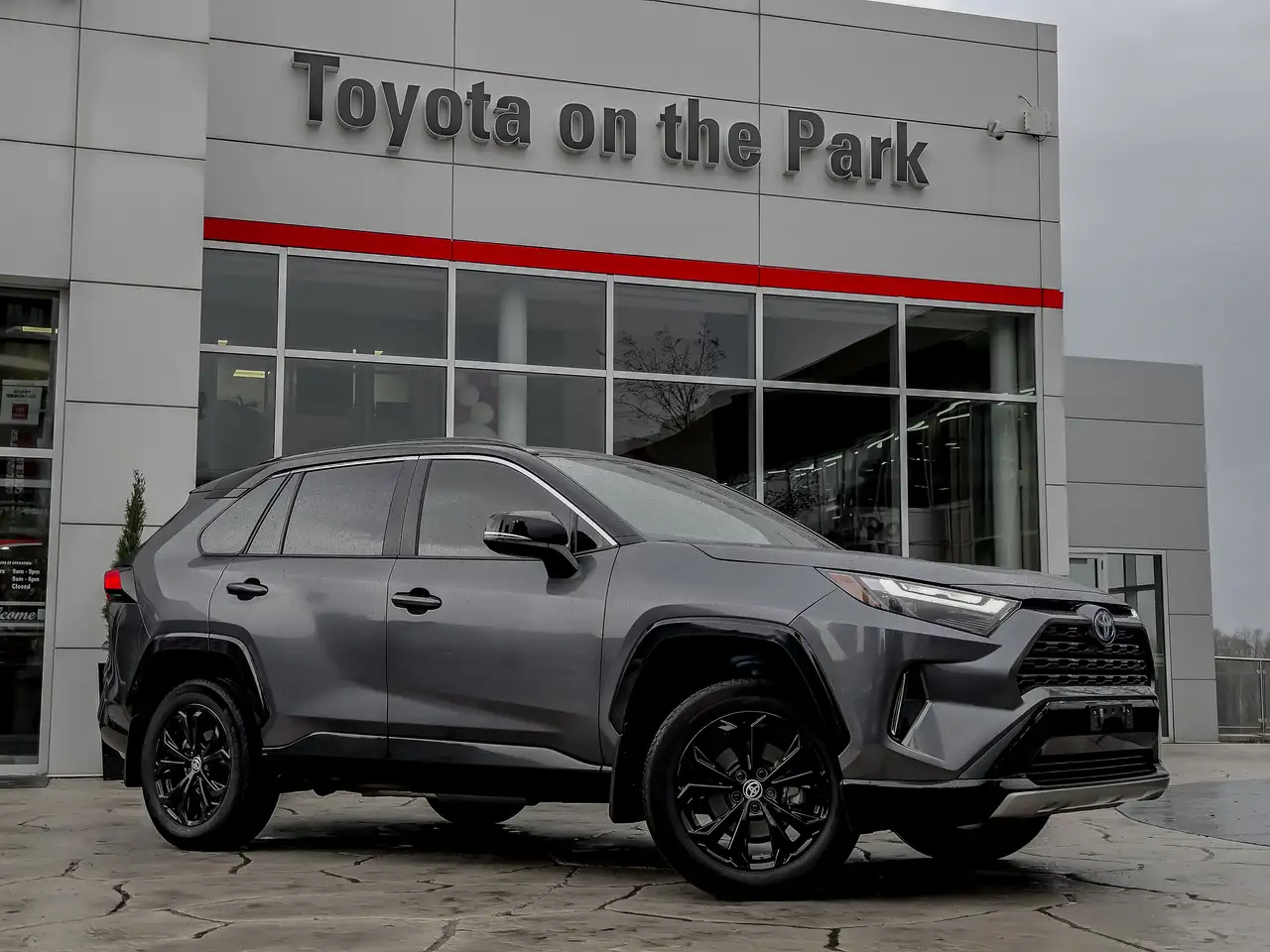 Toyota RAV 4 снимка Toyota RAV 4