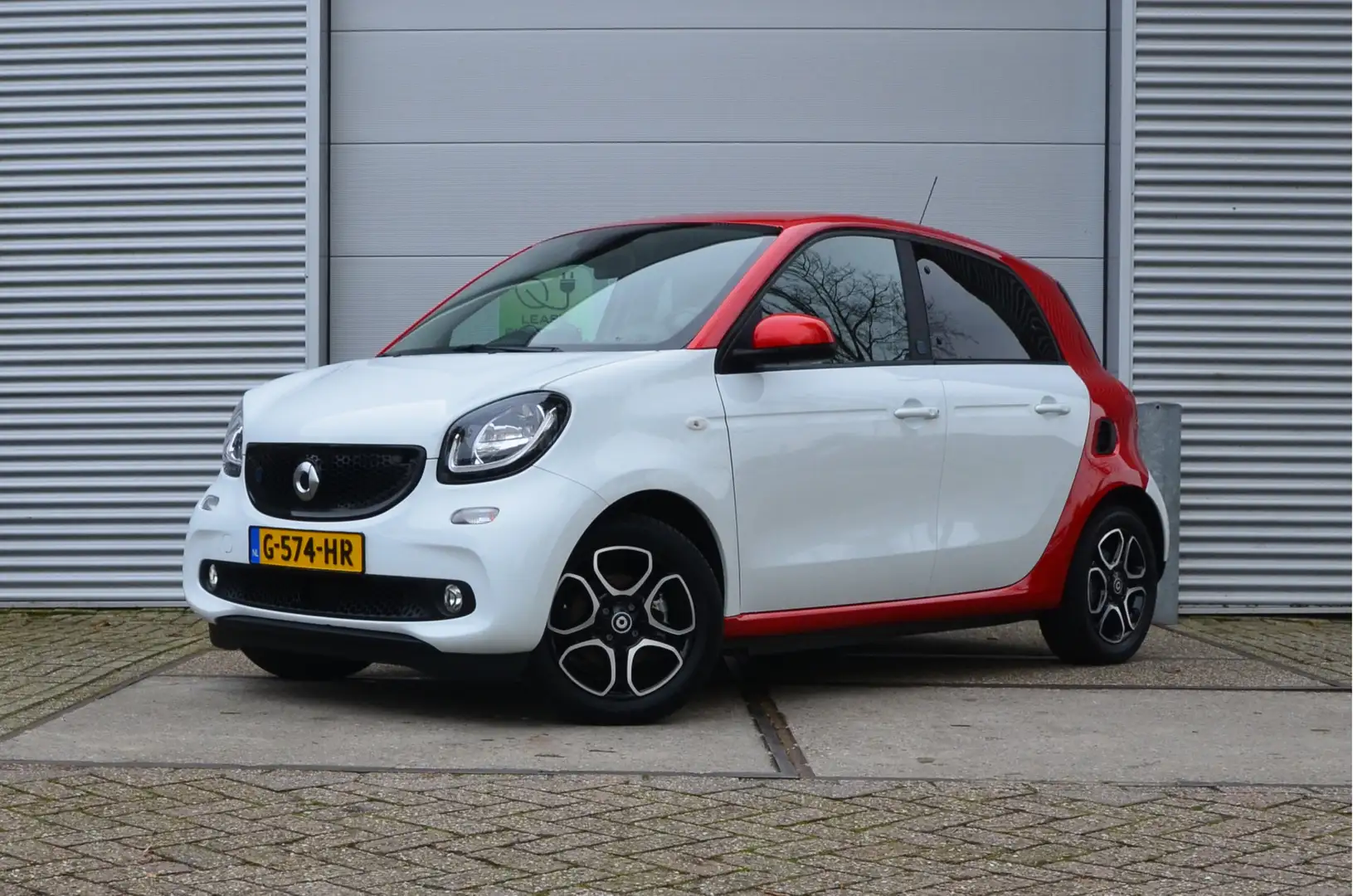 smart forFour EQ Business Solution 4% Bijtelling of 2.000,- Subs Wit - 1