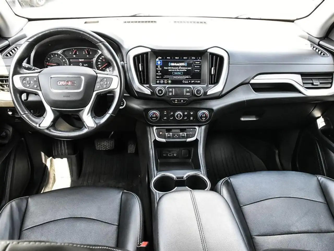 GMC Terrain photo GMC Terrain