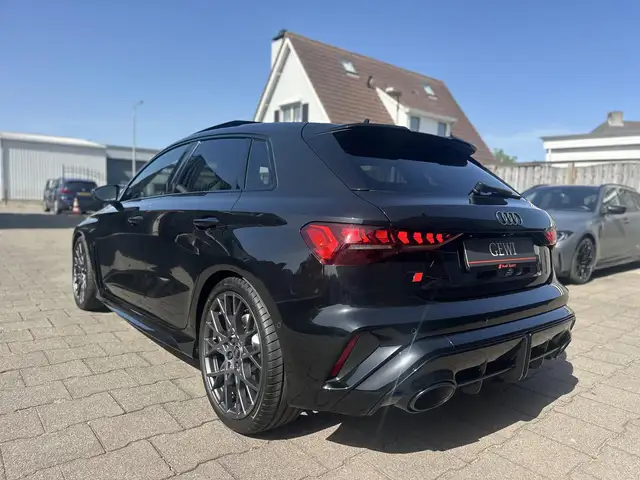 Audi RS3 view 7
