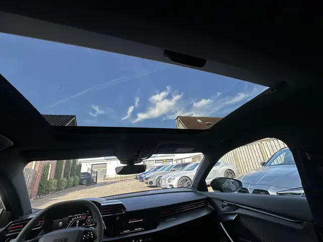 Audi RS3 view 20