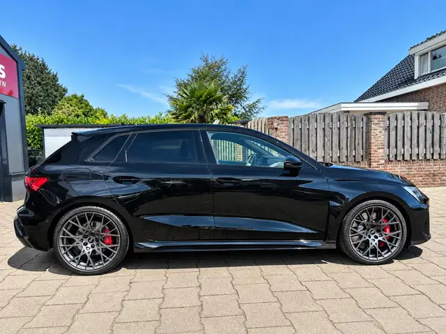 Audi RS3 view 16