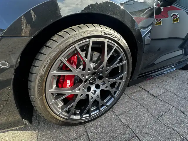 Audi RS3 view 12