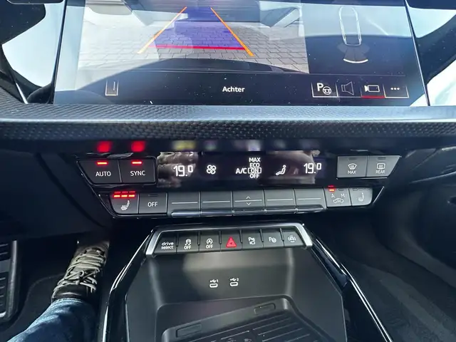 Audi RS3 view 8