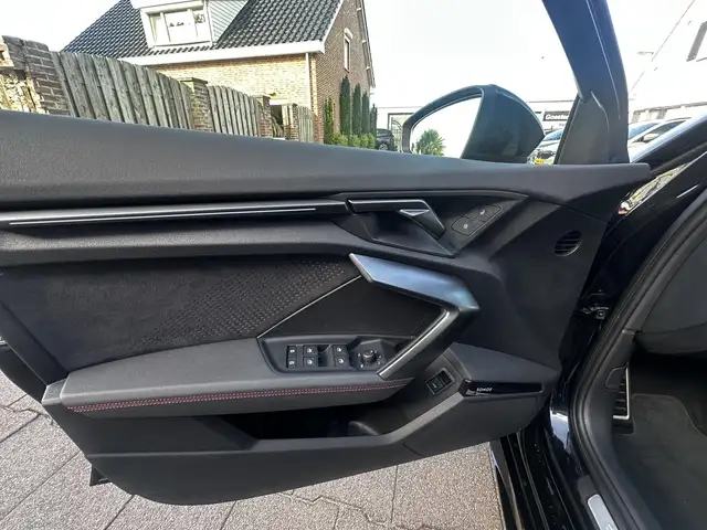 Audi RS3 view 27