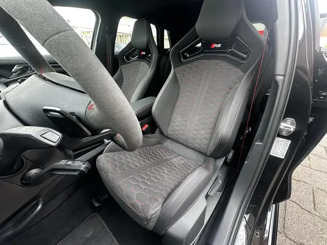 Audi RS3 view 3