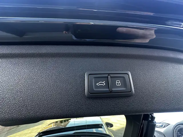 Audi RS3 view 24