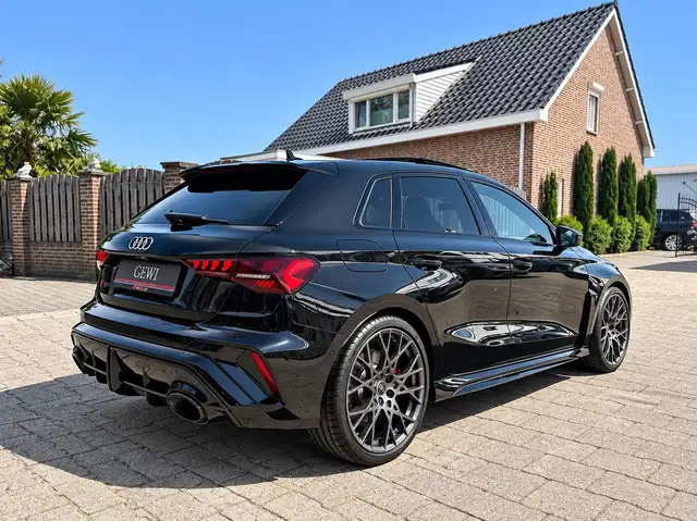 Audi RS3 view 13