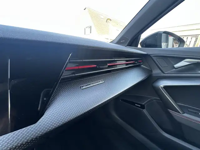 Audi RS3 view 25