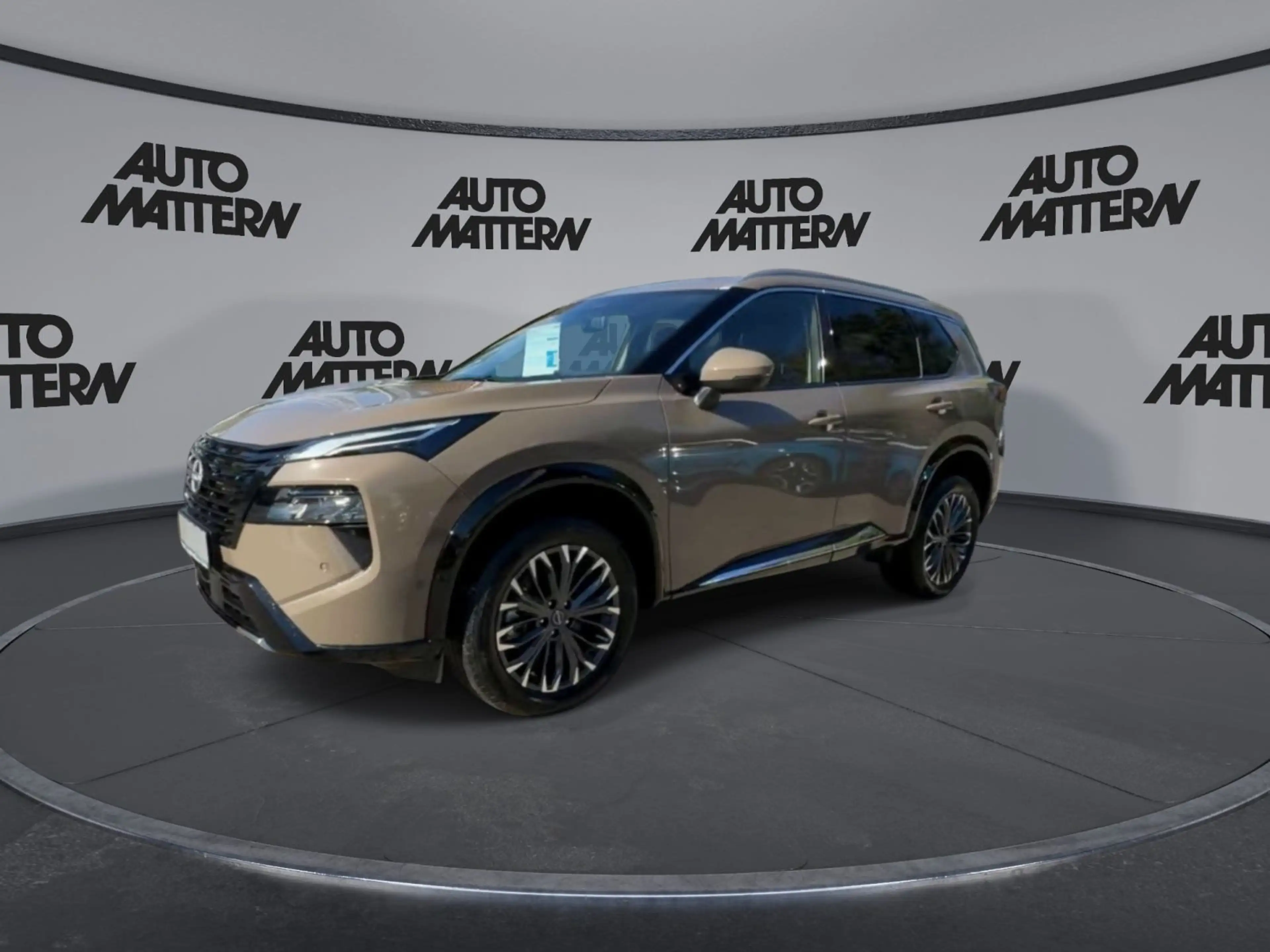 Nissan X-Trail Autom.|Kamera|Navi|Totwinkel|SHZ|HUD — photo 4