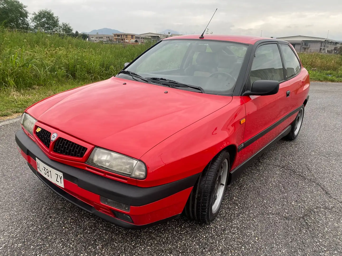 Lancia Delta HPE 2.0 HF - 2