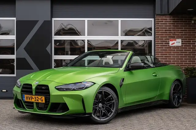 BMW M4 BMW M4 Competition xDrive Cabrio | M Drivers Packa