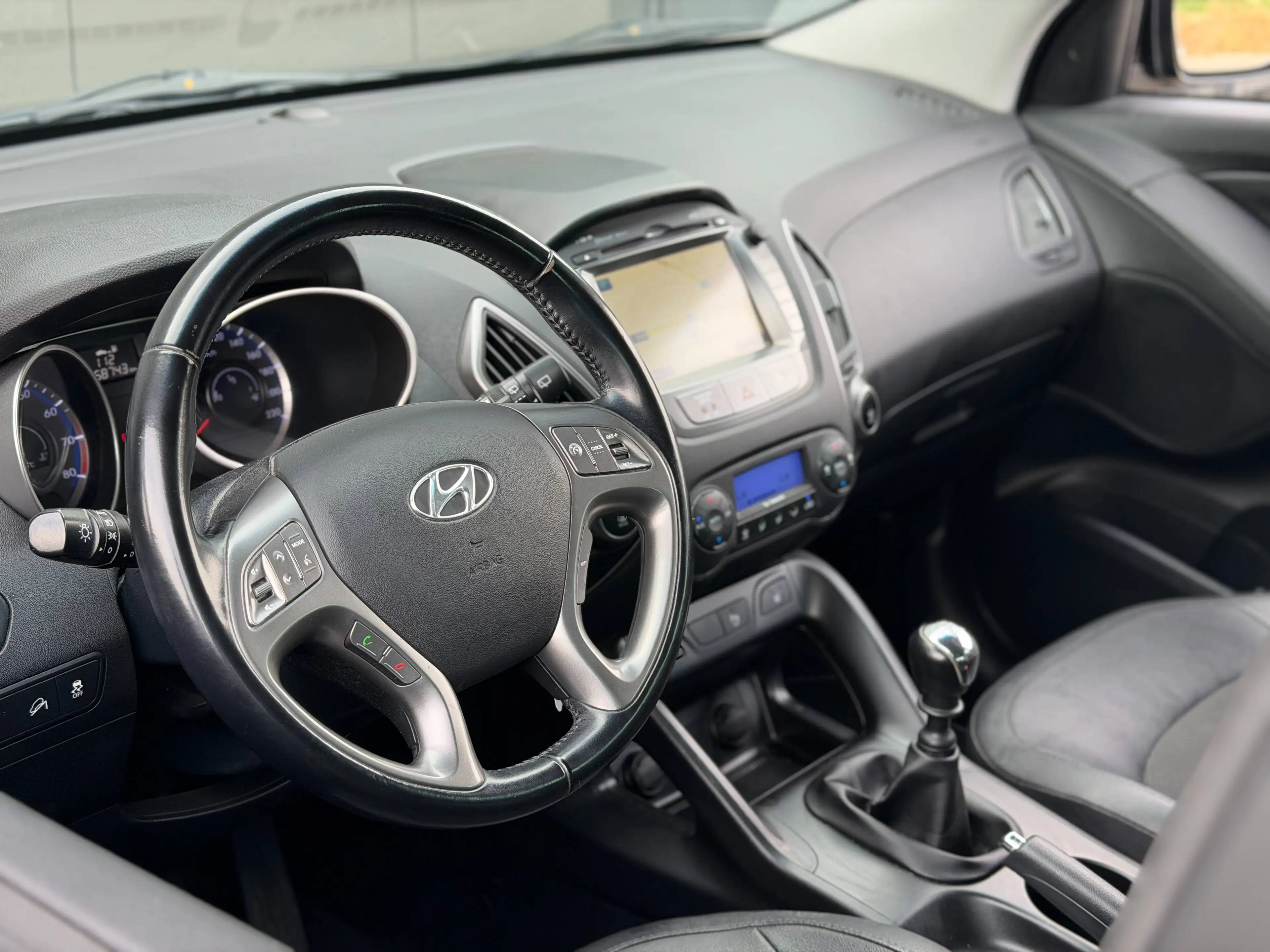 Hyundai iX35 1.6 2WD 135cv - GPS - Camera - Garantie 12M — photo 12