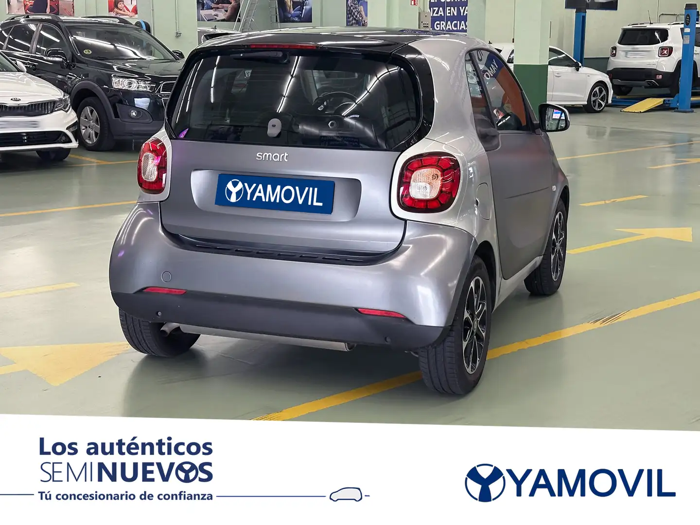 smart forTwo Coupé 66 Passion Aut. Plateado - 2