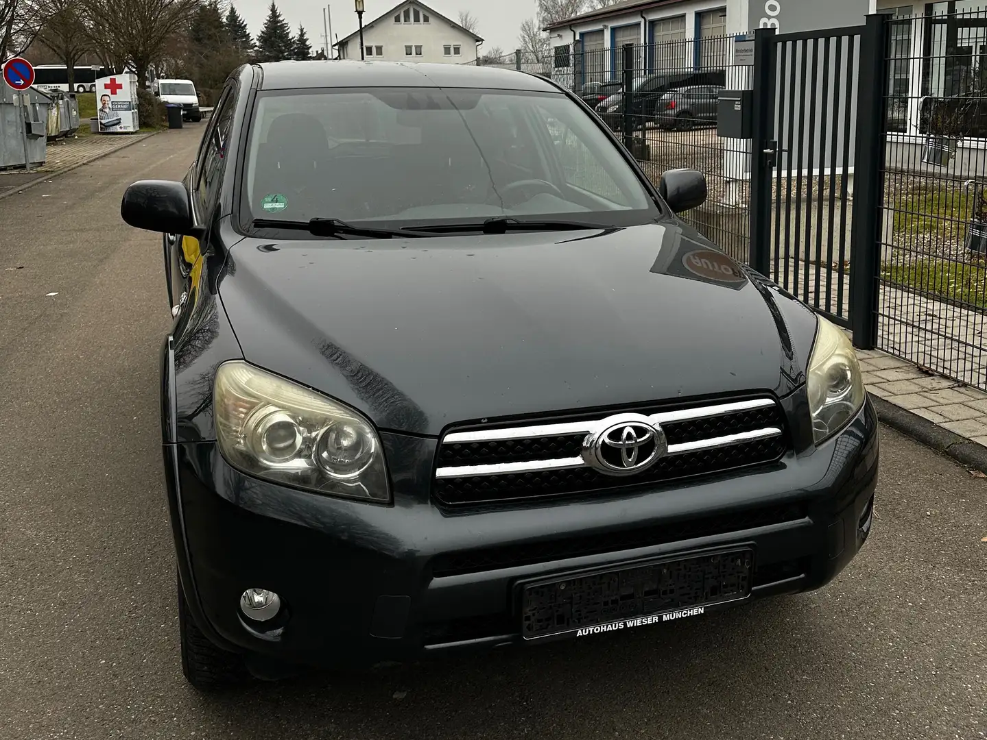Toyota RAV 4 Executive Grau - 1