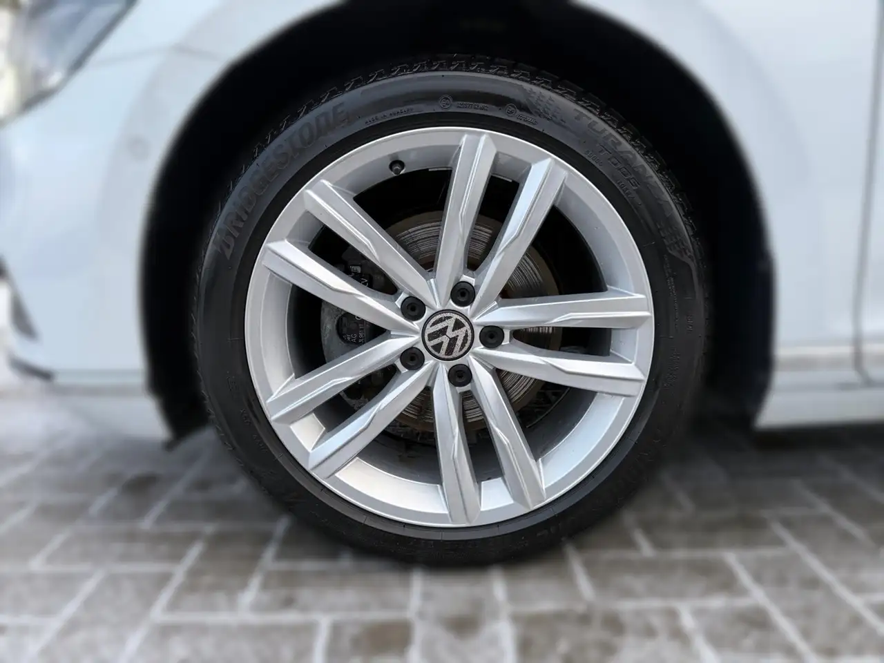 Volkswagen Passat Variant 2.0 TDI DSG ELEGANCE +IQ.LIGHT +360° +AHK +ACC +A 7