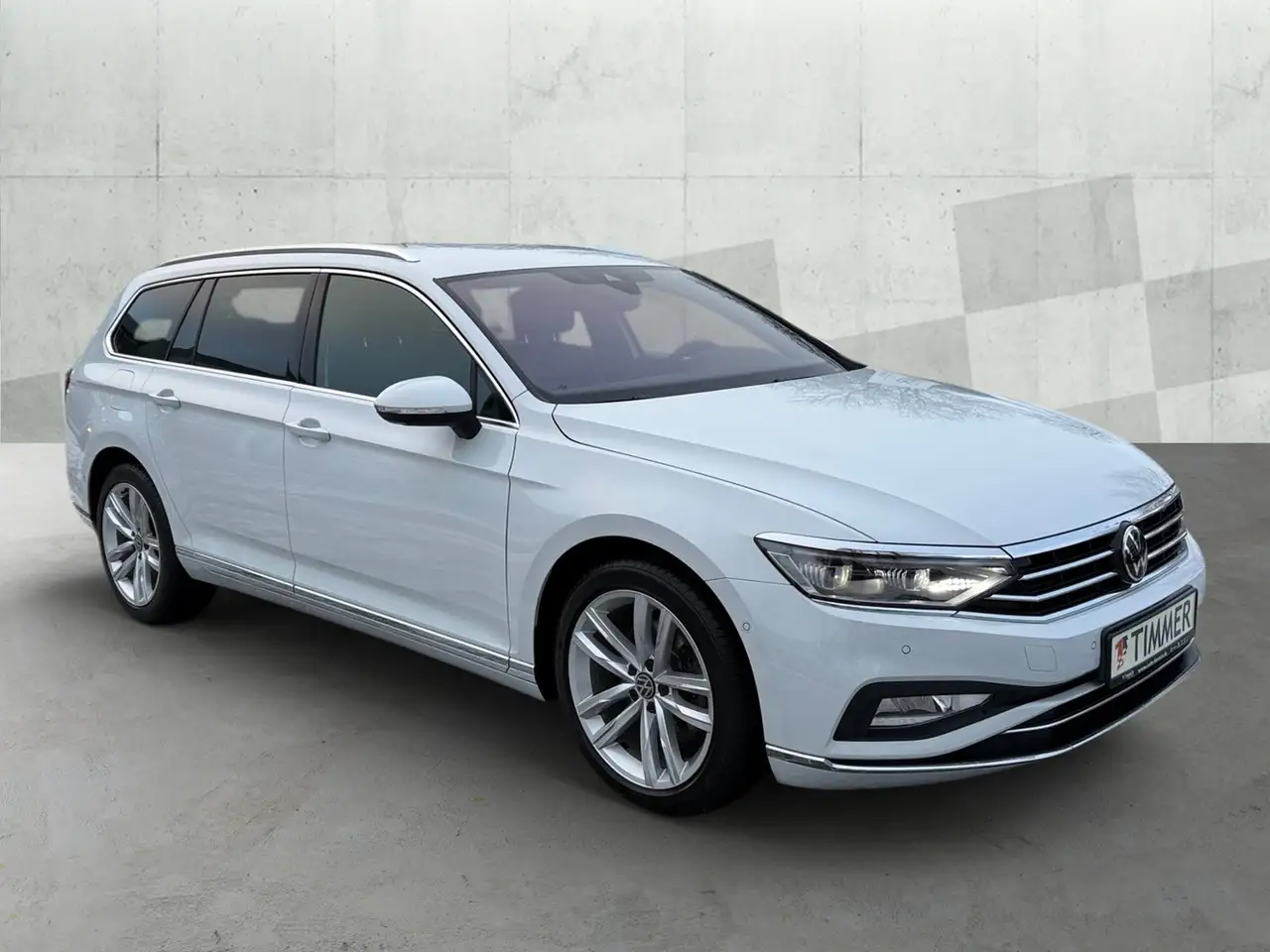 Volkswagen Passat Variant 2.0 TDI DSG ELEGANCE +IQ.LIGHT +360° +AHK +ACC +A 3