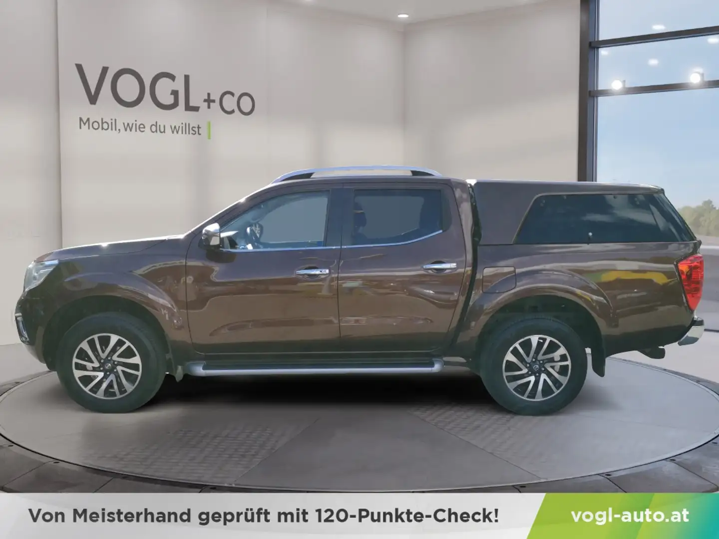 Nissan Navara DC TEKNA 4X4 Braun - 2