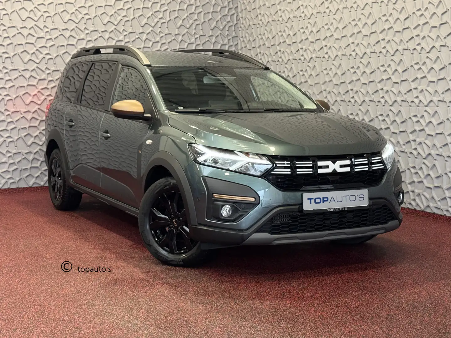 Dacia Jogger 1.0 TCE 110PK EXTREME 7P CARPLAY NAVI PDC CAMERA L Groen - 1
