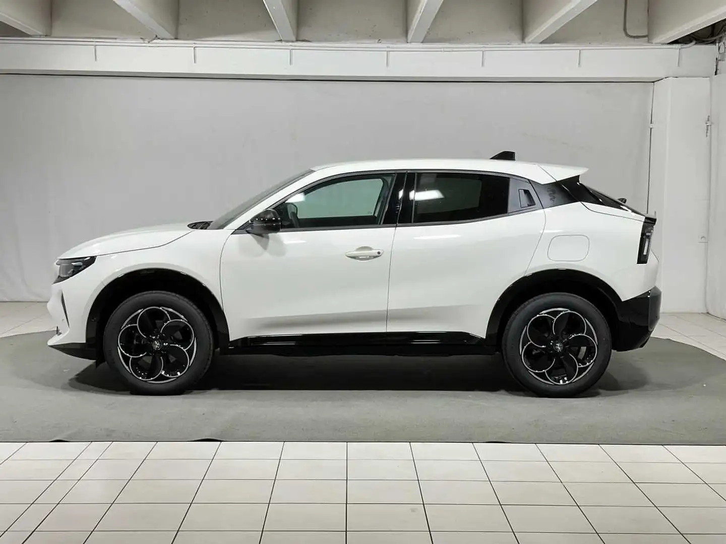 Alfa Romeo Junior 1.2 145CV Hybrid eDCT6 Q4 Bianco - 2